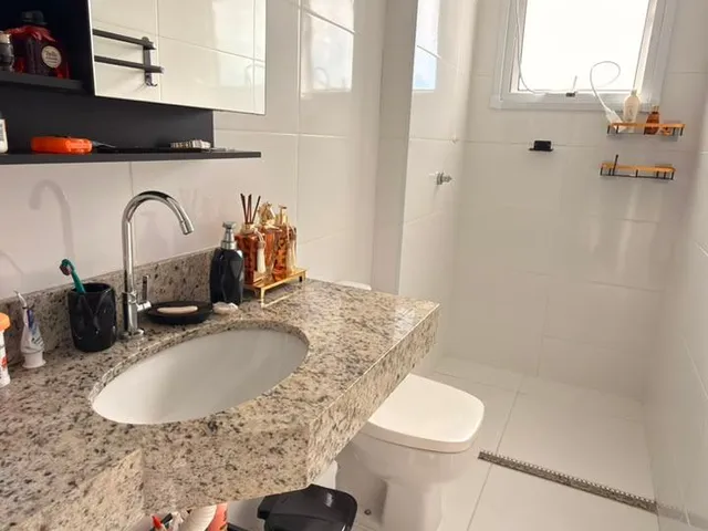 Apartamento 2 quartos e 2 banheiros, à venda, no bairro Atalaia em Aracaju