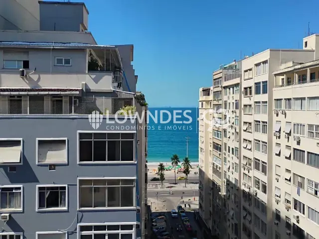 Apartamento com 312m² 4 quartos e 3 banheiros, à venda, no bairro Copacabana em Rio de Janeiro