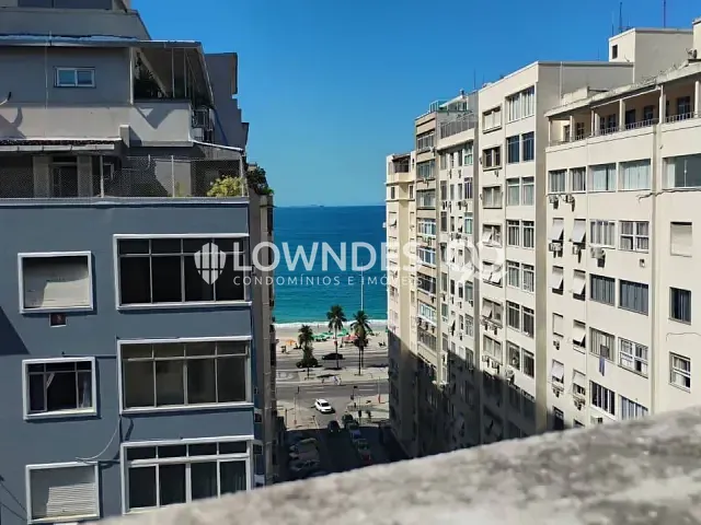 Apartamento com 312m² 4 quartos e 3 banheiros, à venda, no bairro Copacabana em Rio de Janeiro