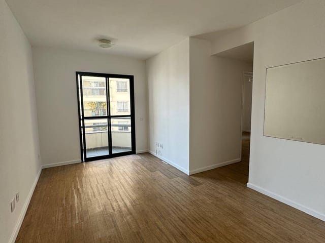 Foto do Apartamento - Apartamento na Vila Mariana com 2 quartos sendo 1 suíte, uma vaga de garagem, ao lado da ESPM e Belas Artes e próximo ao metrô Ana Rosa. | MDG IMÓVEIS