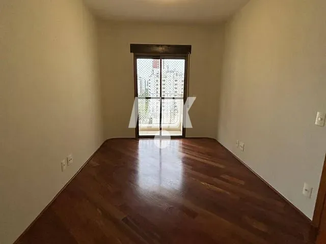 Apartamento 3 quartos e 4 banheiros, à venda ou para alugar, no bairro Indianópolis em São Paulo