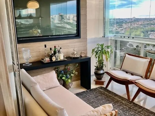Apartamento com 214m² 3 quartos e 5 banheiros, à venda, no bairro Gleba Palhano em Londrina