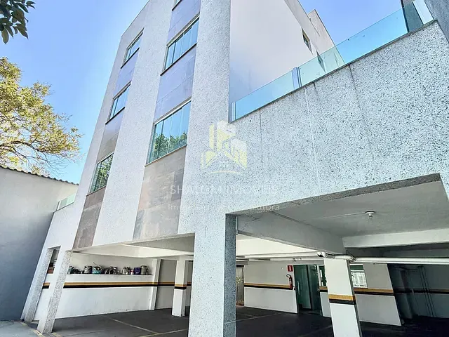 Cobertura / Penthouse 3 quartos e 2 banheiros, à venda, no bairro Santa Mônica em Belo Horizonte