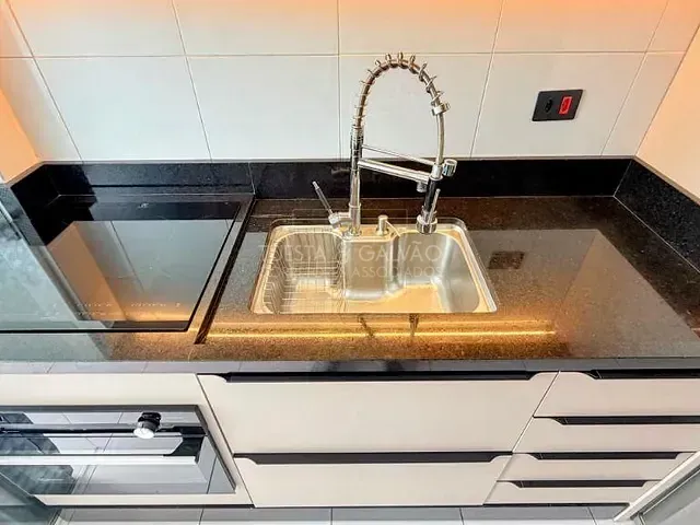 Apartamento com 58m² 2 quartos e 2 banheiros, à venda, no bairro Novo Mundo em Curitiba