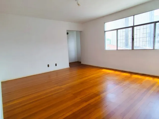 Apartamento 3 quartos e 3 banheiros, para alugar, no bairro Centro em Aracaju