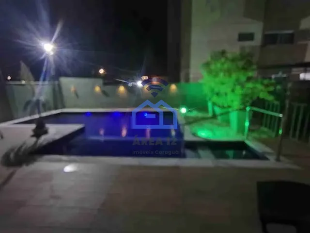 Apartamento 2 quartos e 1 banheiro, para alugar, no bairro Martim de Sá em Caraguatatuba