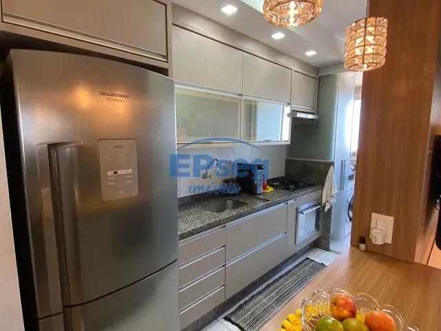 Apartamento 2 quartos e 2 banheiros, à venda, no bairro Aurora em Londrina