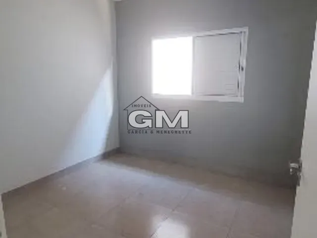 Casa com 200m² 3 quartos e 2 banheiros, à venda, no bairro Vila Sicília (Cruz Posses) em Sertãozinho