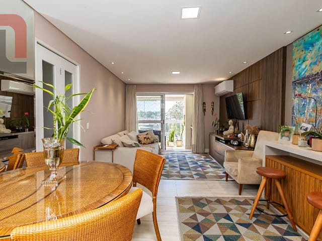 Apartamento 2 quartos e 3 banheiros, à venda, no bairro São Lourenço em Curitiba