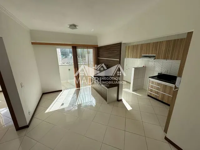 Apartamento com 75m² 2 quartos e 1 banheiro, à venda, no bairro Forquilhas em São José