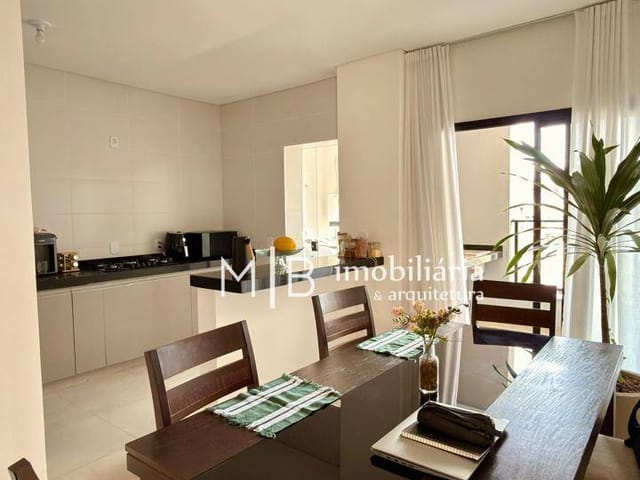 Apartamento 3 quartos e 2 banheiros, à venda, no bairro Santa Filomena em Lavras
