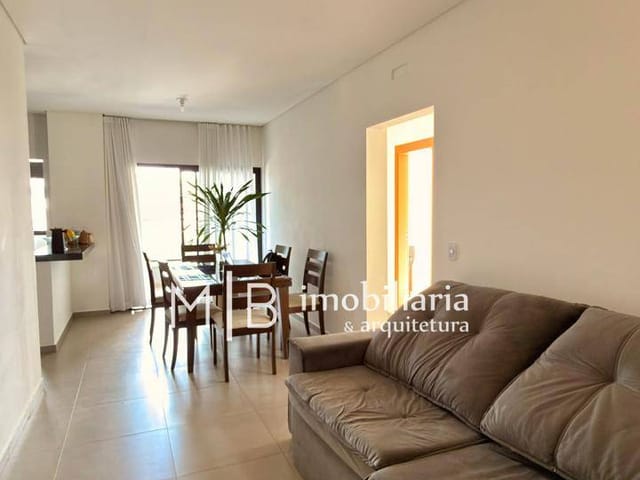 Apartamento 3 quartos e 2 banheiros, à venda, no bairro Santa Filomena em Lavras