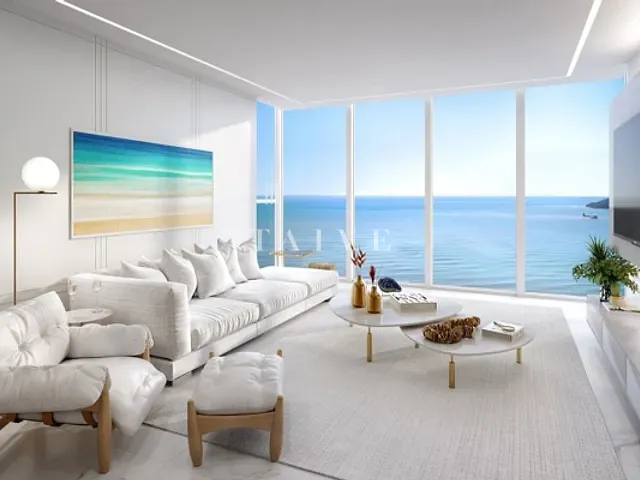 Apartamento com 284m² 4 quartos e 6 banheiros, à venda, no bairro Centro em Balneário Camboriú