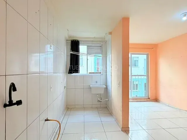 Apartamento com 50m² 2 quartos e 1 banheiro, à venda, no bairro Capela Velha em Araucária