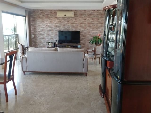 Apartamento com 255m² 4 quartos e 4 banheiros, à venda, no bairro Praia do Pecado em Macaé