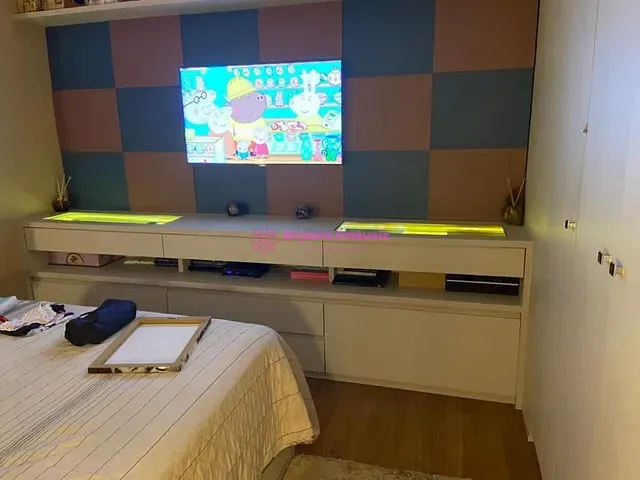 Apartamento com 102m² 3 quartos e 2 banheiros, à venda, no bairro Vila Valparaíso em Santo André