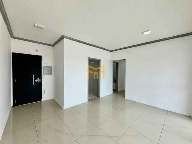 Apartamento 3 quartos e 3 banheiros, à venda, no bairro Marambaia em Belém