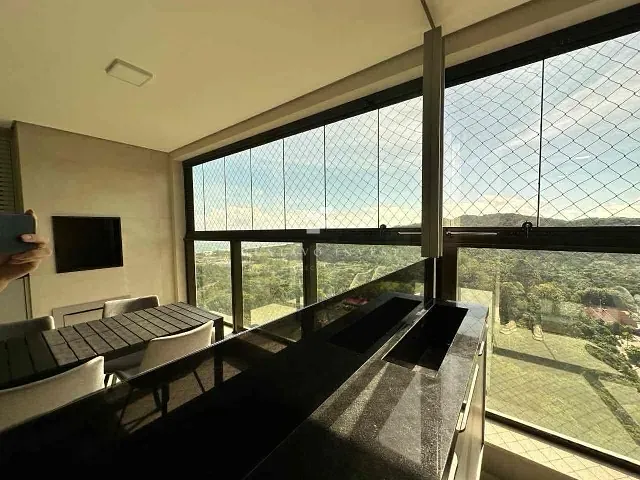 Apartamento 3 quartos e 2 banheiros, à venda, no bairro Praia Brava de Itajaí em Itajaí