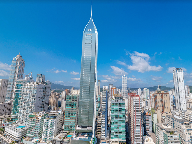 Foto do Apartamento - Balneário Camboriú, Ed Titanium Tower 34°andar,  4 suítes, 4 salas, 4 vagas, à venda, Centro, SC | Imobiliária GreenVille