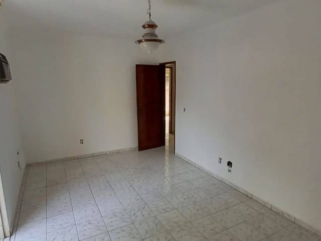 Apartamento com 96m² 2 quartos e 2 banheiros, à venda, no bairro Vila Valqueire em Rio de Janeiro