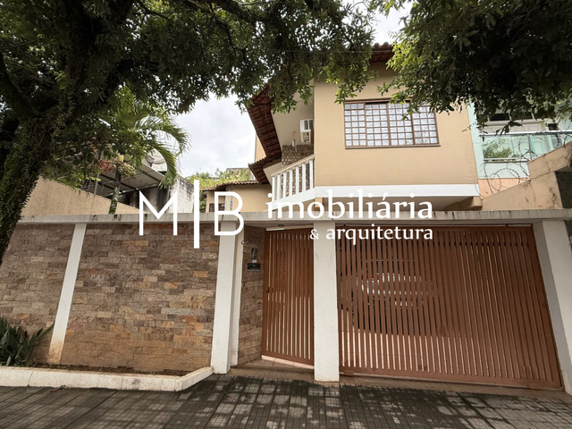 Casa 3 quartos e 2 banheiros, à venda, no bairro Bom Pastor em Cataguases