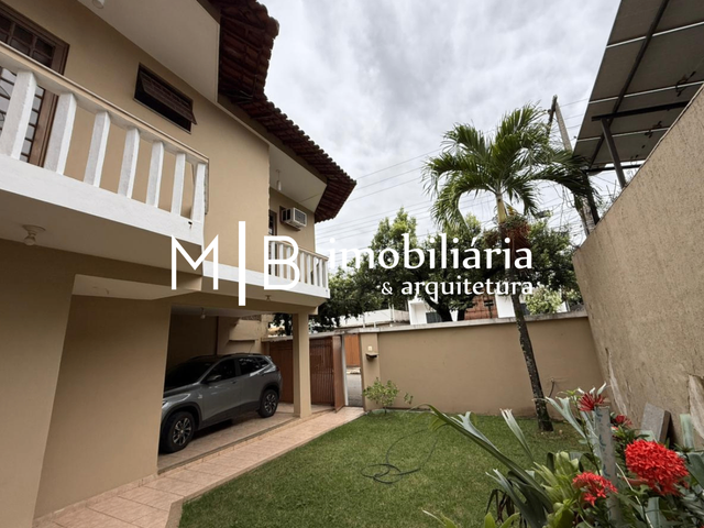 Casa 3 quartos e 2 banheiros, à venda, no bairro Bom Pastor em Cataguases