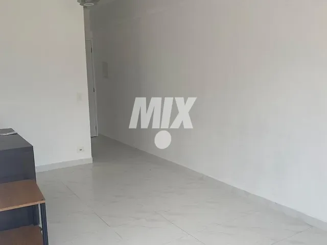 Apartamento 1 quarto e 1 banheiro, para alugar, no bairro Moema em São Paulo