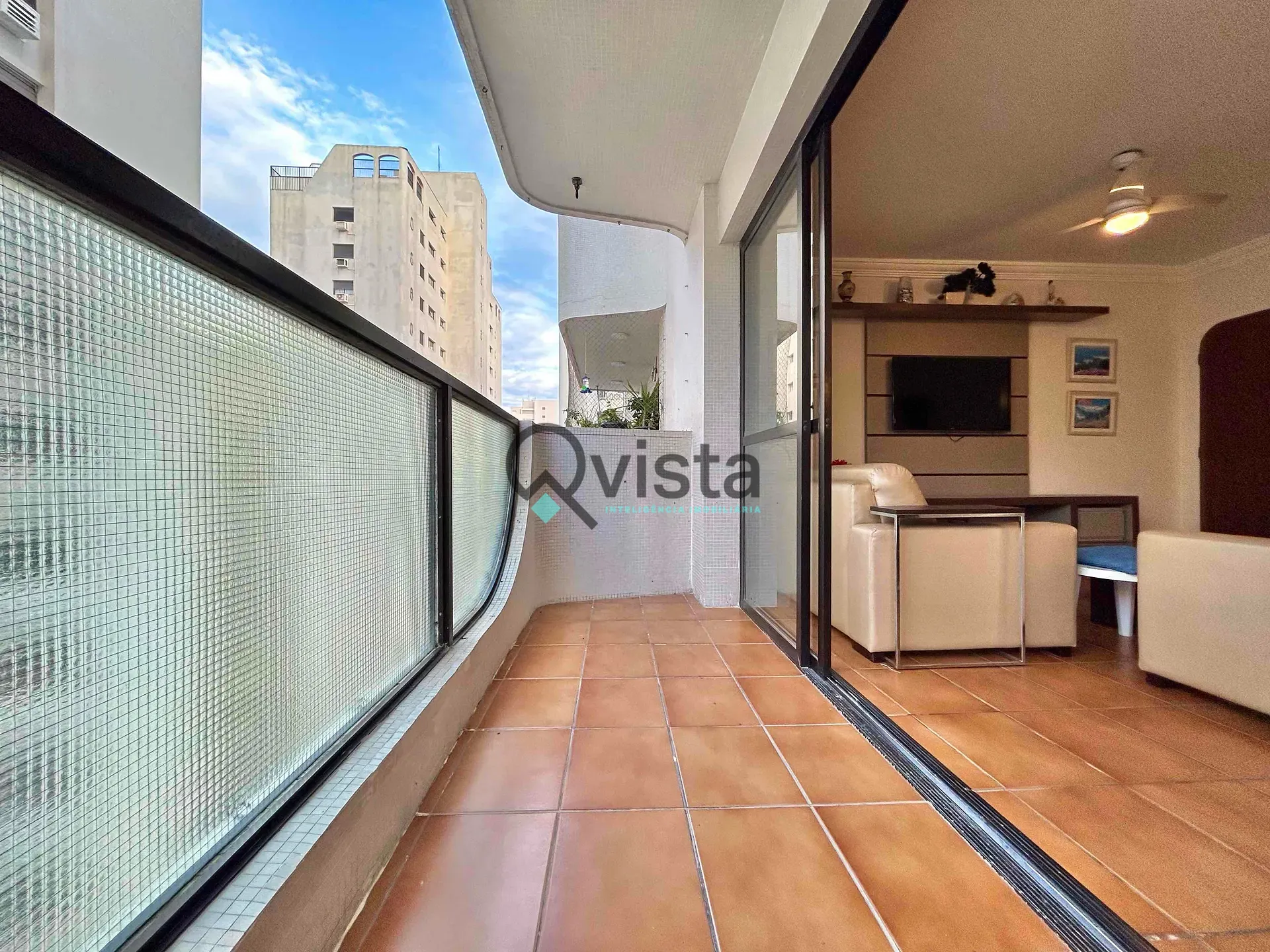 Apartamento, 3 quartos, 140 m² - Foto 2