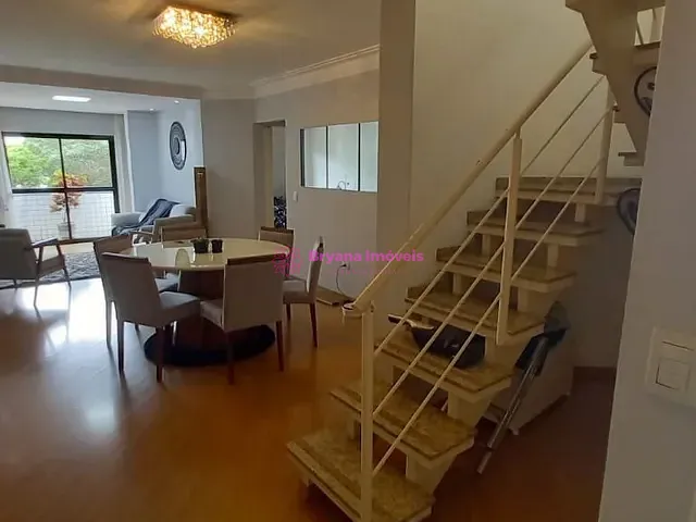 Apartamento com 246m² 3 quartos e 5 banheiros, à venda, no bairro Santa Maria em São Caetano do Sul