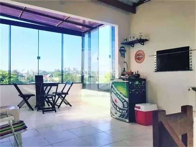 Apartamento com 67m² 2 quartos e 1 banheiro, à venda, no bairro Santa Maria Goretti em Porto Alegre