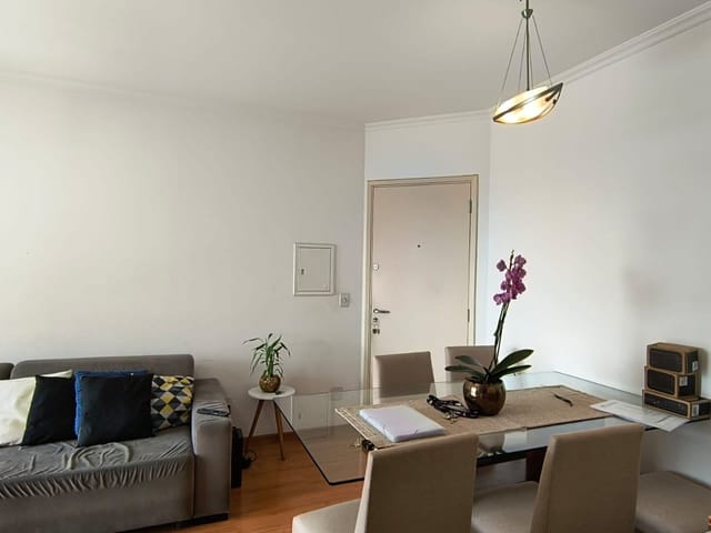 Foto do Apartamento - Apartamento na Aclimação, na Rua Albina Barbosa, com 3 quartos sendo 1 suíte, próximo ao parque Aclimação. | MDG IMÓVEIS