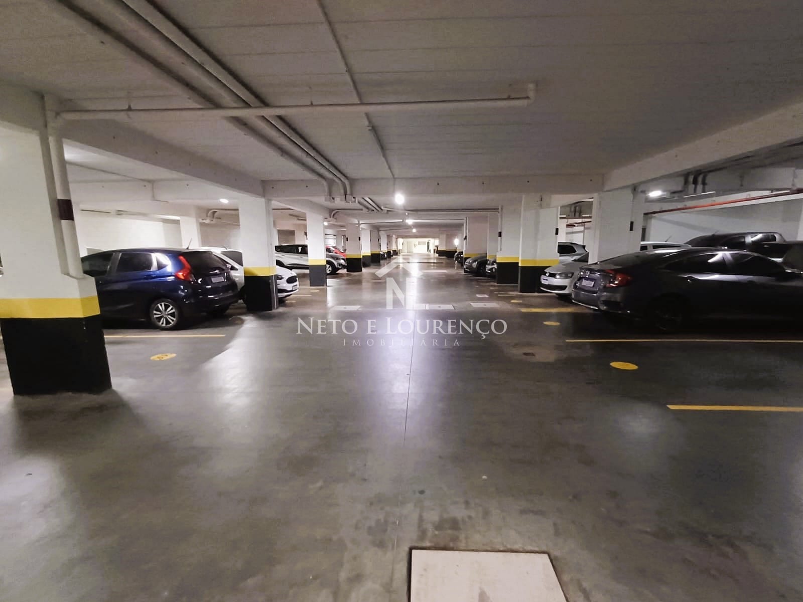Apartamento à venda com 2 quartos, 115m² - Foto 26