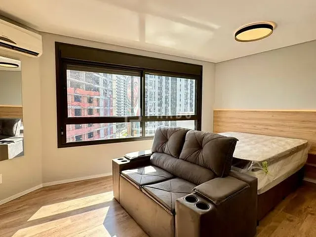 Apartamento 1 quarto e 1 banheiro, à venda ou para alugar, no bairro São Gonçalo em Pelotas