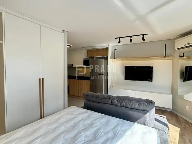 Apartamento 1 quarto e 1 banheiro, à venda ou para alugar, no bairro São Gonçalo em Pelotas