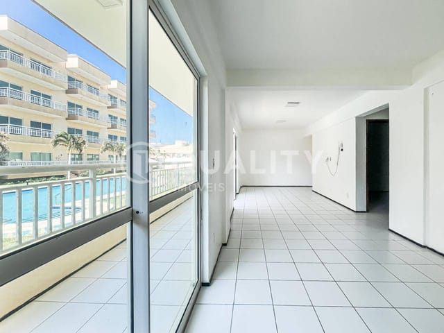 Apartamento 2 quartos e 2 banheiros, à venda, no bairro Porto das Dunas em Aquiraz