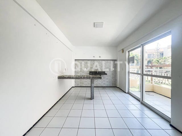 Apartamento 2 quartos e 2 banheiros, à venda, no bairro Porto das Dunas em Aquiraz