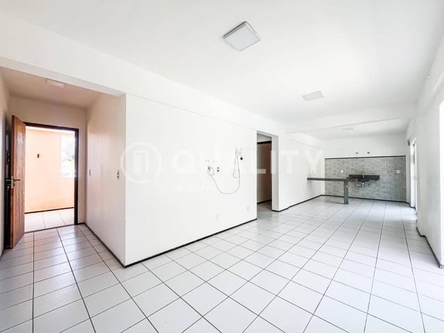 Apartamento 2 quartos e 2 banheiros, à venda, no bairro Porto das Dunas em Aquiraz
