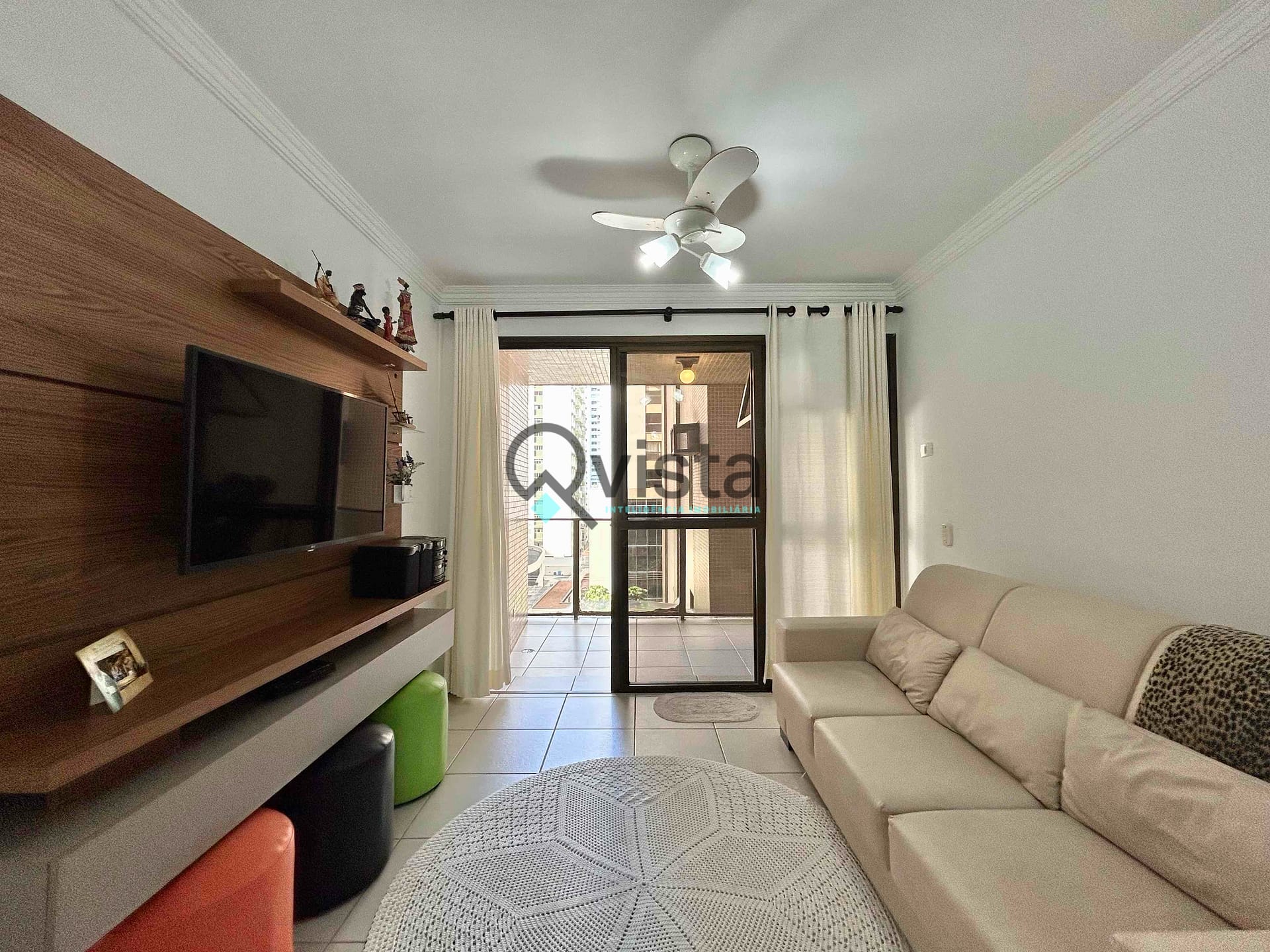 Apartamento à venda com 2 quartos, 90m² - Foto 2