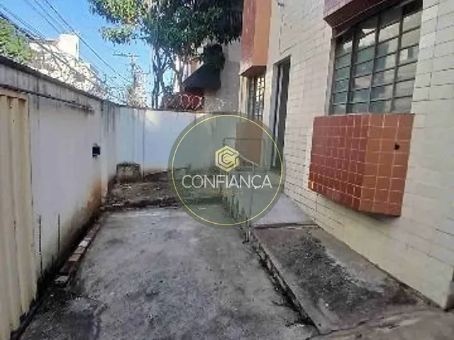 Apartamento 3 quartos e 2 banheiros, para alugar, no bairro Fernão Dias em Belo Horizonte