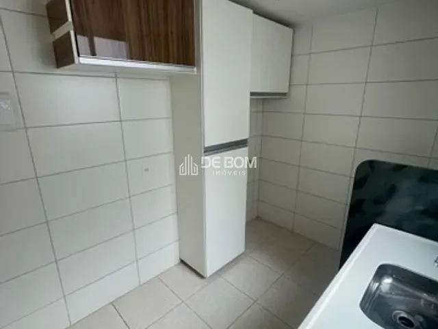 Apartamento 2 quartos e 1 banheiro, à venda, no bairro Estância Poços de Caldas em Poços de Caldas