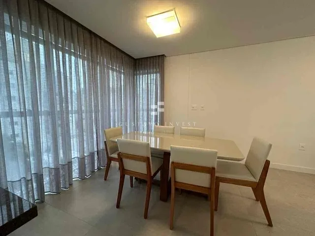 Apartamento 2 quartos e 3 banheiros, para alugar, no bairro Centro em Balneário Camboriú
