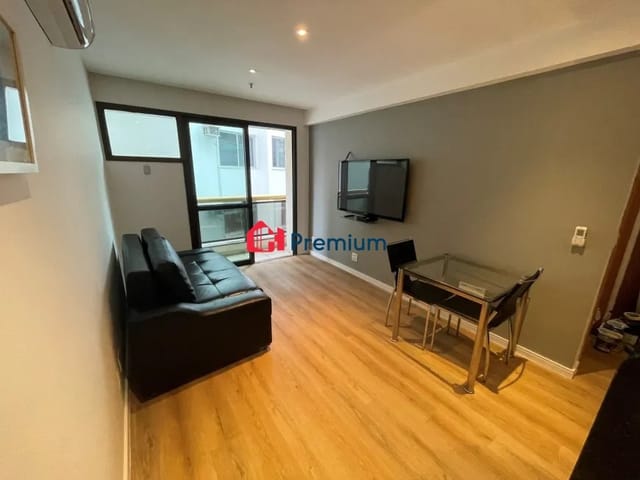 Apartamento 1 quarto e 1 banheiro, à venda, no bairro Ipanema em Rio de Janeiro