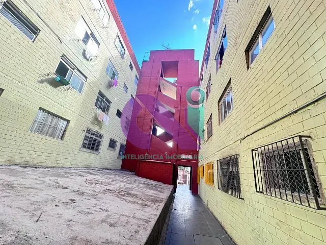 Apartamento 2 quartos e 1 banheiro, à venda, no bairro Conjunto Habitacional Presidente Castelo Branco em Carapicuíba