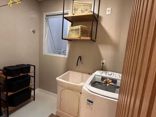 Apartamento com 83m² 2 quartos e 2 banheiros, à venda, no bairro Ingleses do Rio Vermelho em Florianópolis