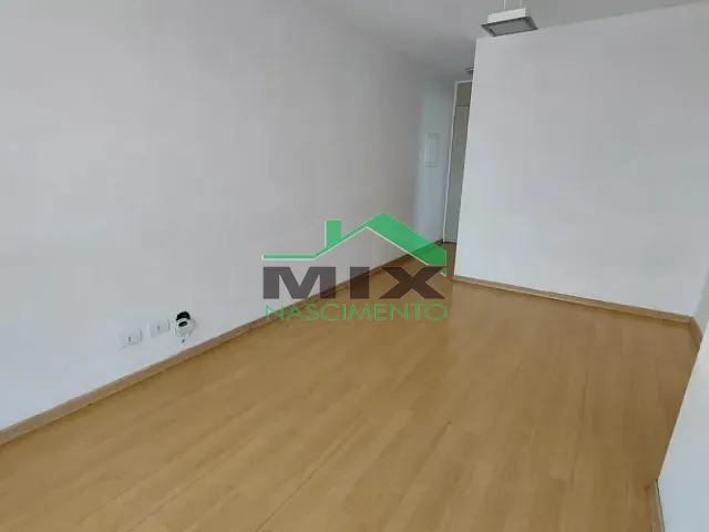 Apartamento 2 quartos e 1 banheiro, à venda ou para alugar, no bairro Taboão em Diadema