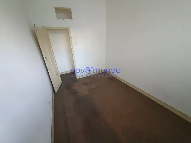 Apartamento com 65m² 2 quartos e 1 banheiro, para alugar, no bairro Centro em Rio de Janeiro