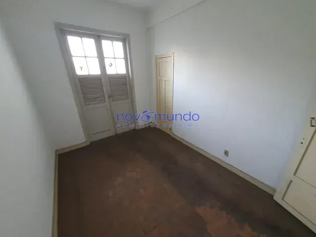 Apartamento com 65m² 2 quartos e 1 banheiro, para alugar, no bairro Centro em Rio de Janeiro