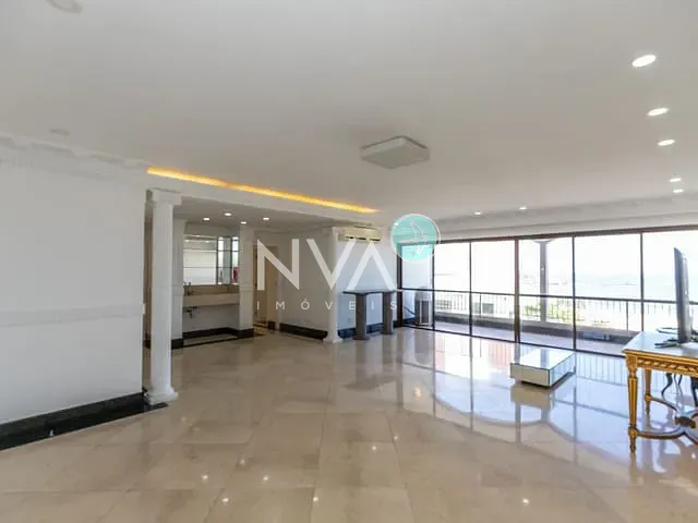 Apartamento com 178m² 3 quartos e 1 banheiro, à venda, no bairro Ipanema em Rio de Janeiro