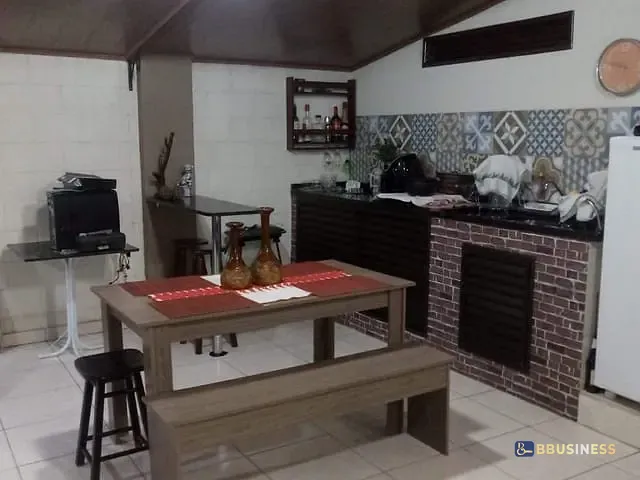 Apartamento 3 quartos e 1 banheiro, à venda, no bairro Parque Novo Jockey em Campos dos Goytacazes