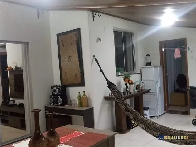 Apartamento 3 quartos e 1 banheiro, à venda, no bairro Parque Novo Jockey em Campos dos Goytacazes